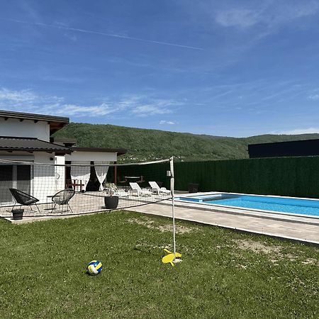 Holiday Home Emma Bihać Екстериор снимка