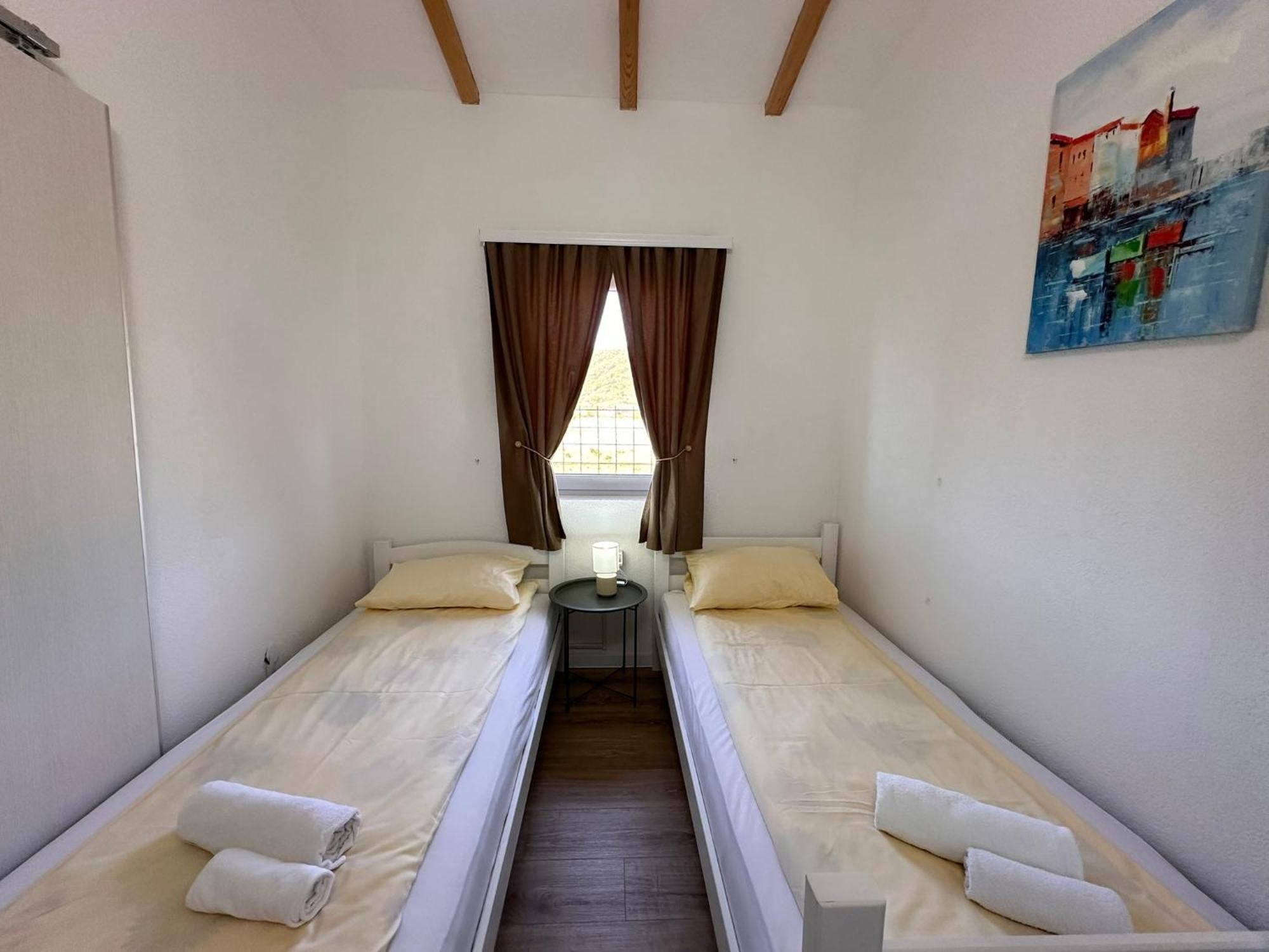 Holiday Home Emma Bihać Екстериор снимка