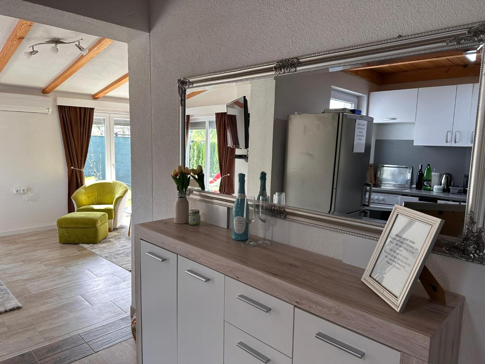 Holiday Home Emma Bihać Екстериор снимка