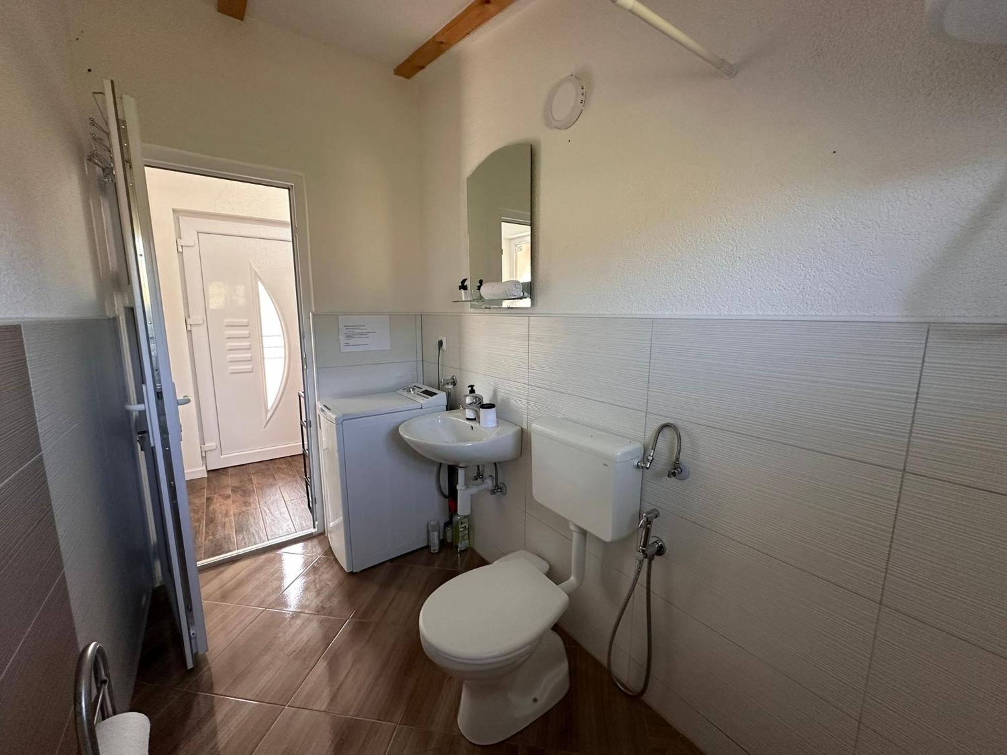 Holiday Home Emma Bihać Екстериор снимка